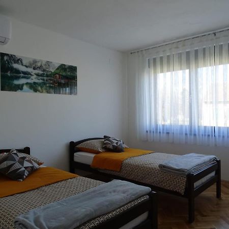 Apartman Dabrovic Novska Eksteriør bilde